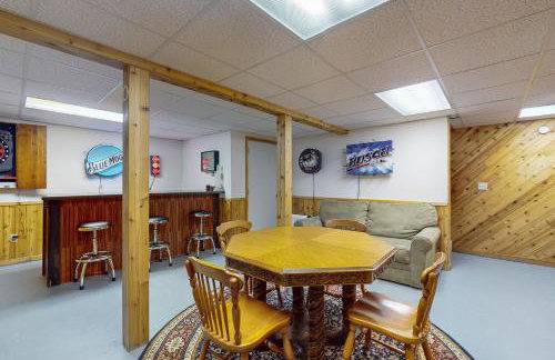 Good Time Inn - Photo 22