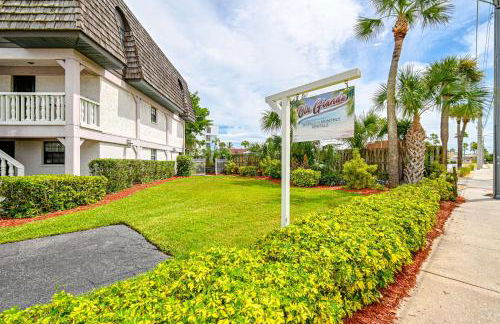 Steps to Sand Condo with Pool Access in Cocoa Beach - Foto 26