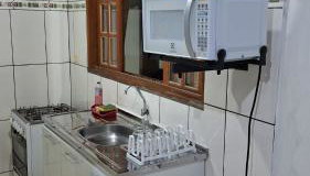 CASA DE HOSPEDAGEM FLORES PARATY 700 METROS DO CENTRO COM CAFÉ da MANHÃ - Foto 2