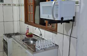 CASA DE HOSPEDAGEM FLORES PARATY 700 METROS DO CENTRO COM CAFÉ da MANHÃ - Foto 2