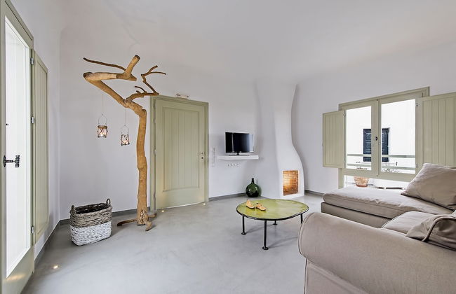 Pyrgos Terrace House - Photo 13