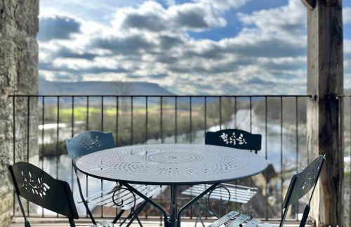 New Listing! Maison Delluc with Spectacular Vistas - Foto 11