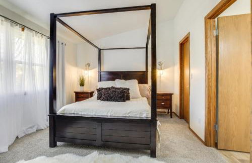 Near Medical Corridor Whimsy Wisconsin Duplex - Foto 19