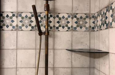 Ti an Aod Beachfront Stone Cottage Sleeps 10 OI Collection Rentals - Foto 9