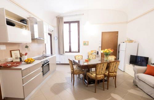 Ca' Spadoni, centro storico, piano terra, ingresso indipendente, teatro, parcheggio, - Foto 28