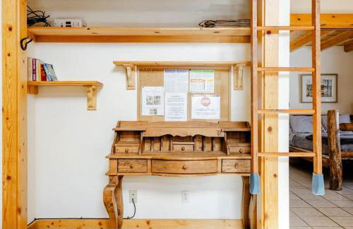 Cabin-Style Ski Home in Minturn with Private Deck - Foto 29