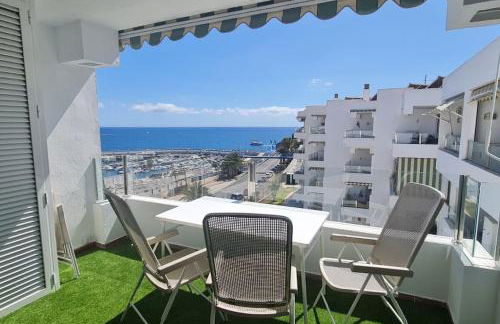 Golden Sunny View Apartment - Photo 2