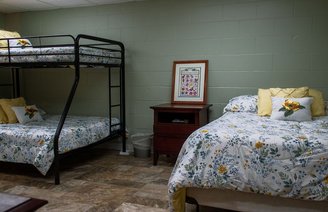 Huge Manor w Indoor Hot Tub and Pool Table - Foto 12