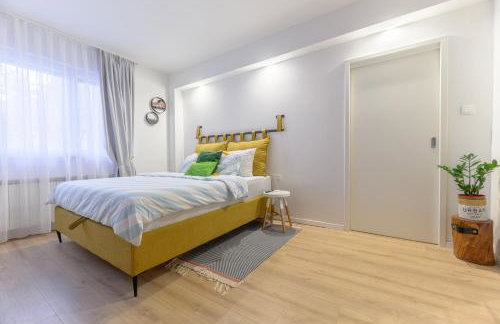 Home Abroad - Foto 17