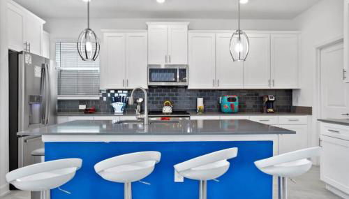 Bright Pool Villa Gated Resort Disney Shuttle Nearby - Foto 3