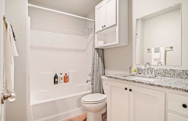 Spacious 5-bedroom for Families Groups - Photo 39