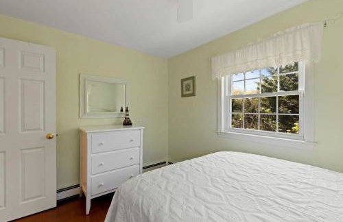 Breathtaking Cape Cod Beachhouse with Private Beach Access Near Sandwich, Massachusetts - Foto 78