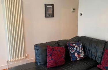 3 Bed Family House Free Parking - Foto 16