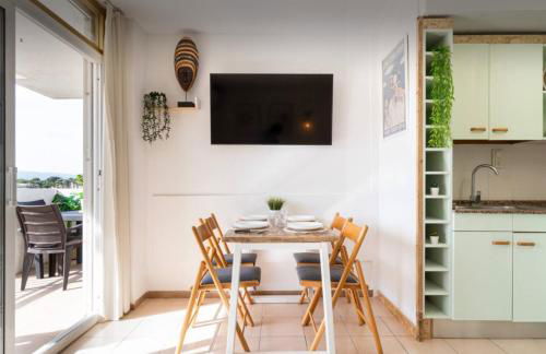 Ático con Vistas-Piscina-WIFI-AACC-2hab-PortAventura - Foto 21