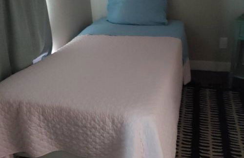 6 BRs Spacious Charming House, Great Neighborhood - Foto 22