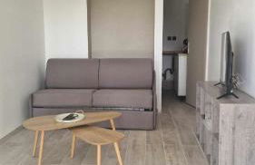 Appartement avec jaccuzzi privatif en RDC proche via rhona - Photo 1