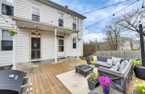 Pet and Family Friendly! Home with Fenced Yard and Deck - Foto 25