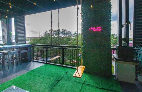 The Treehouse Spacious & Fun 2BR Retreat in the Heart of the Domain - Foto 39