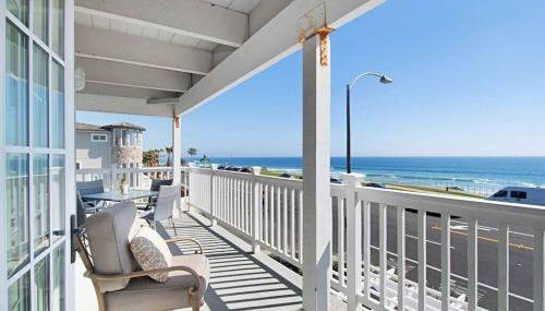 Expansive Ocean View, Private Balcony, Across from Beach - Foto 1