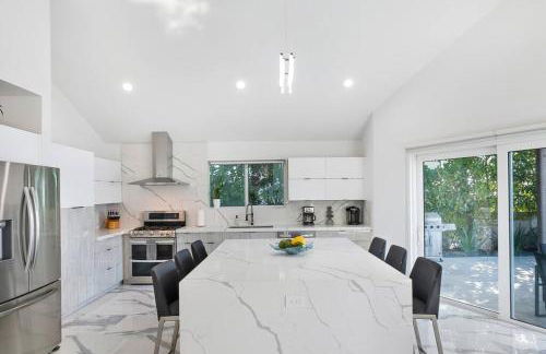 Best Sunset View on the Bay with Pool - Foto 18