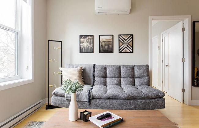 Trendy Little Italy 3 Bedroom Condo - Foto 27