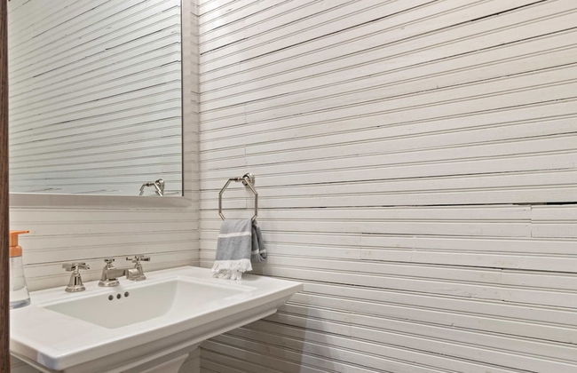 Leipers Retreat Secluded 3 BDR Craftsman Home - Photo 15