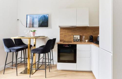 La Trilogie Choletaise Netflix, Prime Video, Disney plus - Foto 10