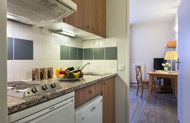 Citadines Antigone Montpellier - Photo 23