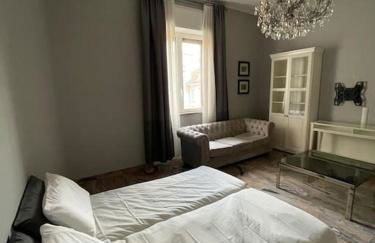 [Duomo walking distance]modern flat with free wifi - Foto 8