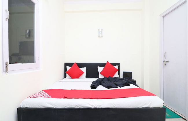 OYO 14130 Home 2Bhk Comfy Shyamkhet - Foto 11