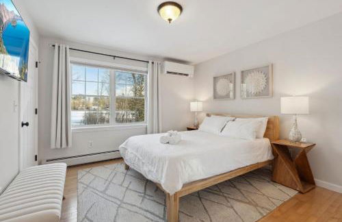 Winnisquam Landing Lakefront Firepit Deck - Foto 17