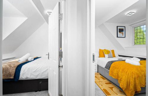 Charming Harvington Cottage - Hot Tub, Pet Friendly, Sleeps 11 - Foto 24