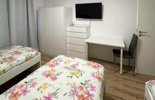 Workers Apartment Duisburg - Foto 6