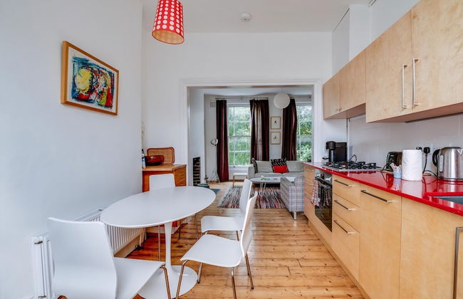 Bright Two Bedroom Apartment Near Vibrant Camden Town - Foto 9