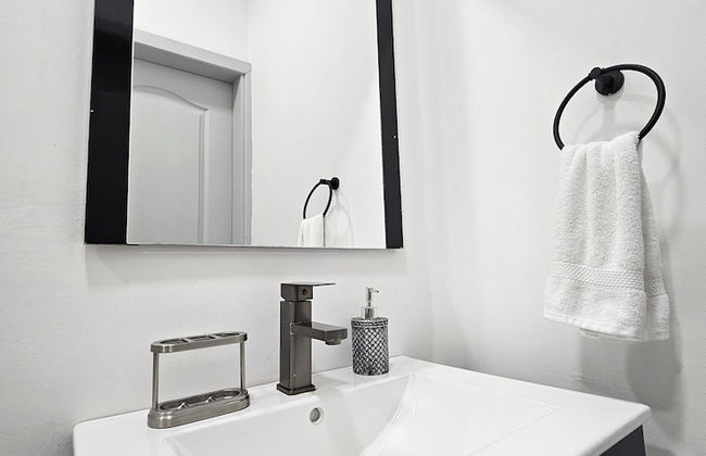 HK Group Hotel - Foto 17