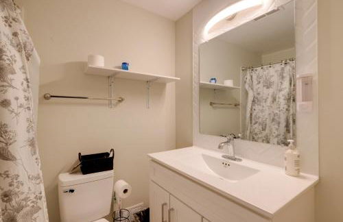 Great for Gatherings! Modern Lanham Duplex - Foto 21