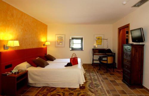 Spacious Villa in Sant Gregori with Private Pool - Photo 22