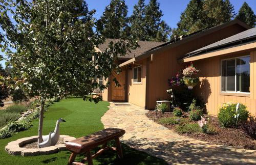 Luxury Cabin Rental with a Fire Pit in Coulterville, California - Foto 5