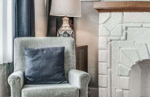 "Elizabeth Lake House" ~Sleeps 7~ Pontiac/GM Exec - Foto 38