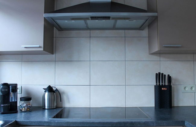 Retreat Near Maasmechelen - Foto 16