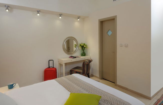 Rafael Residence - Photo 5