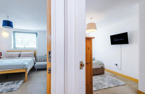 Central Leeds 2BR 2BA, Wi-Fi, Kitchen, Sleeps 5 - Foto 80