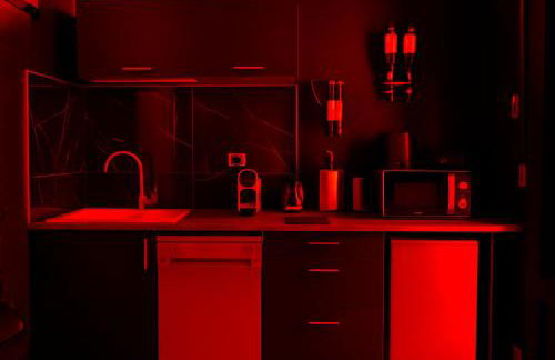 Le baiser 2 Love room du plaisir interdit - Photo 6