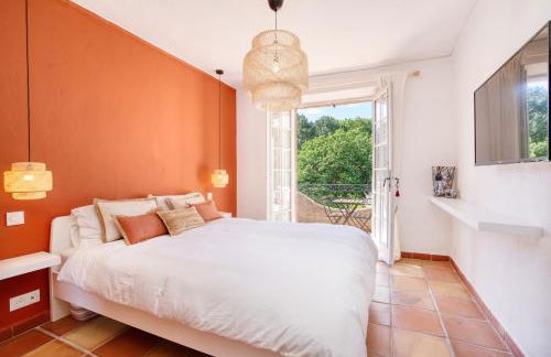 Villa Silia in the Gulf of Saint-Tropez in a natural setting - Foto 19