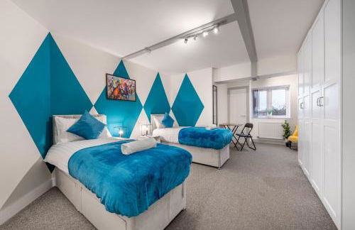 The Jockey Suite-Newmarket High Street-Two Double Bedroom Apartment - Foto 14