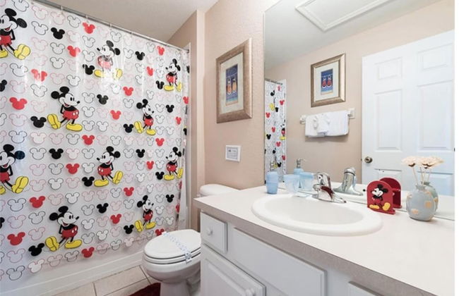 3 BR 2 Miles to Disney Pool Free Wifi and More - Foto 10