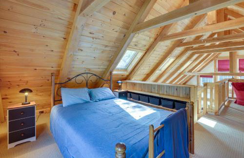 Frye Island Family Cabin with Lake and Beach Access! - Foto 21