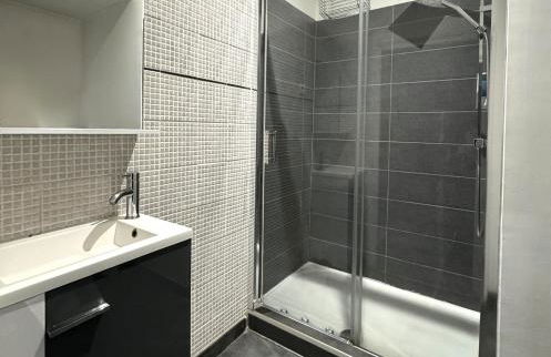 Les Cinq Lys - Foto 85