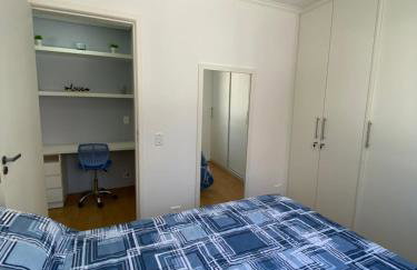 101- Lindo Apartamento Amplo e decorado, 2 quartos, sala, cozinha completa, mobiliario moderno, lavanderia , Excelente localização no bairro Bigorrilho - Photo 11