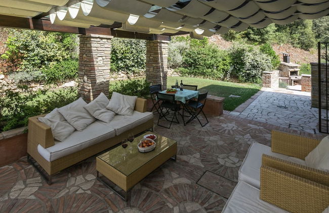 Luxury, Modern Apartment With Pool and Stunning Views - Foto 14